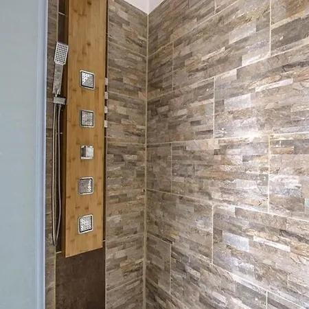 Holiday Home In Bayeux Near The Sea, Cleaning Included Prázdninový dům Sainte-Honorine-des-Pertes