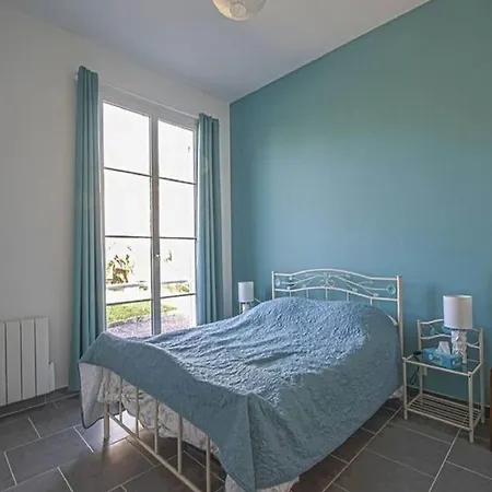 Holiday Home In Bayeux Near The Sea, Cleaning Included *