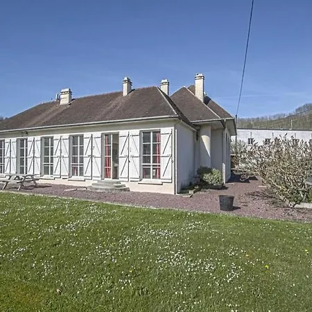 Prázdninový dům Holiday Home In Bayeux Near The Sea, Cleaning Included
