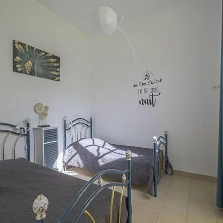 Holiday Home In Bayeux Near The Sea, Cleaning Included Sainte-Honorine-des-Pertes