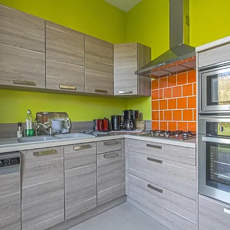 Prázdninový dům Holiday Home In Bayeux Near The Sea, Cleaning Included *